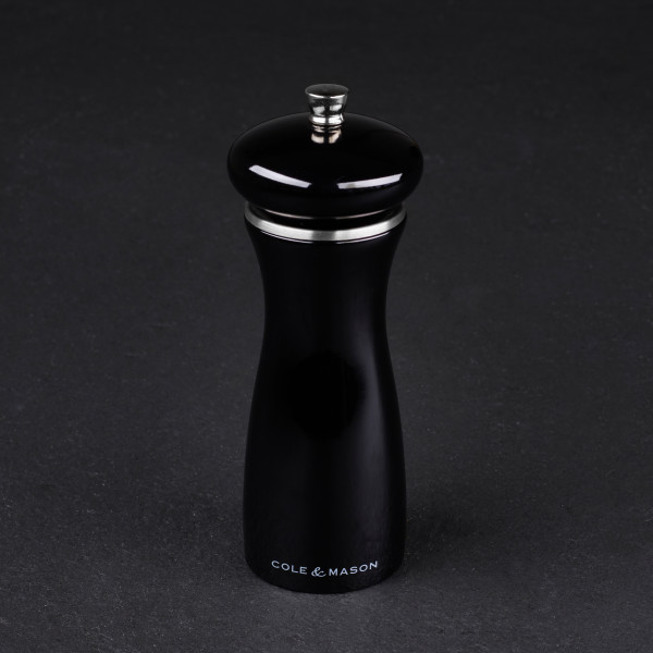 COLE&MASON Мелничка за пипер “SHERWOOD BLACK GLOSS“ - 16,5 см. - цвят черен