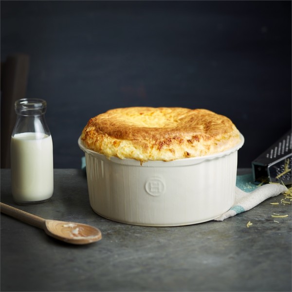 EMILE HENRY Керамична купа за суфле "SOUFFLE BAKING DISH" - Ø 23 см - цвят червен