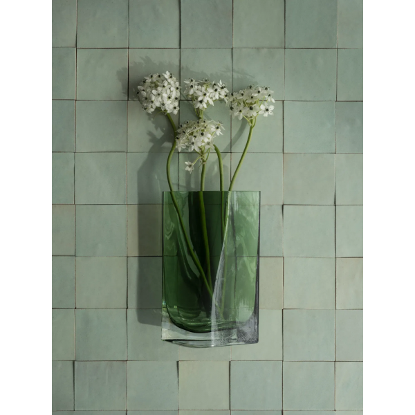 BLOMUS Стъклена ваза DUASIS, размер M - цвят зелен (Agave Green)