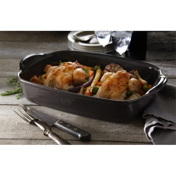 EMILE HENRY Керамична тава "LARGE RECTANGULAR OVEN DISH" - 42х28 см - цвят червен