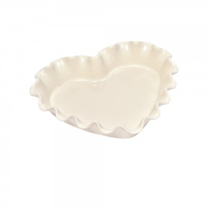 EMILE HENRY Керамична форма за тарт (сърце) "RUFFLED HEART DISH" - 33 х 29 см - цвят екрю