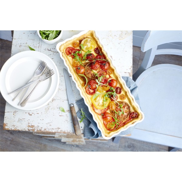EMILE HENRY Керамична форма за тарт "SLIM RECTANGULAR TART DISH"- цвят бял