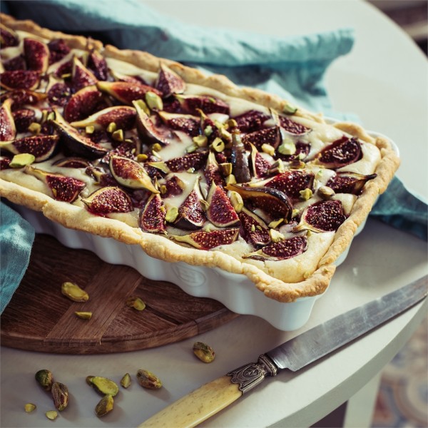 EMILE HENRY Керамична форма за тарт "SLIM RECTANGULAR TART DISH"- цвят бял